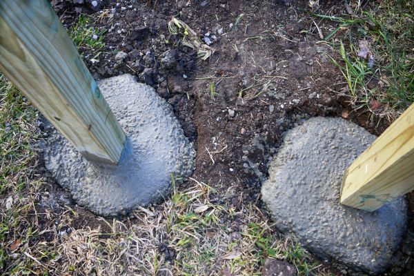 Cost of Post Hole Excavation in Destin