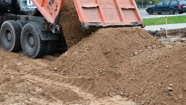 Dirt Relocation in Destin