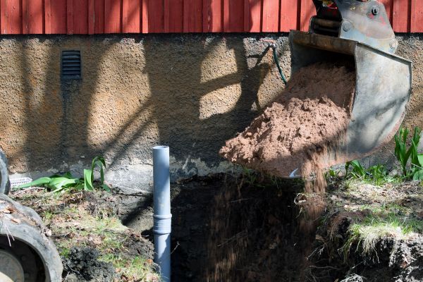 Sewer Line Digging in Destin